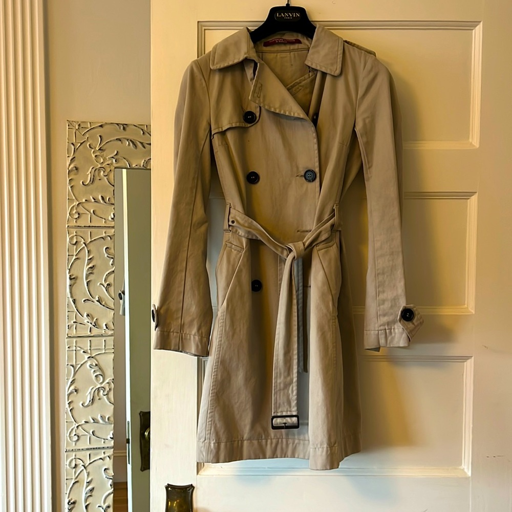 Comptoir des Cotonnierrs trenchcoat